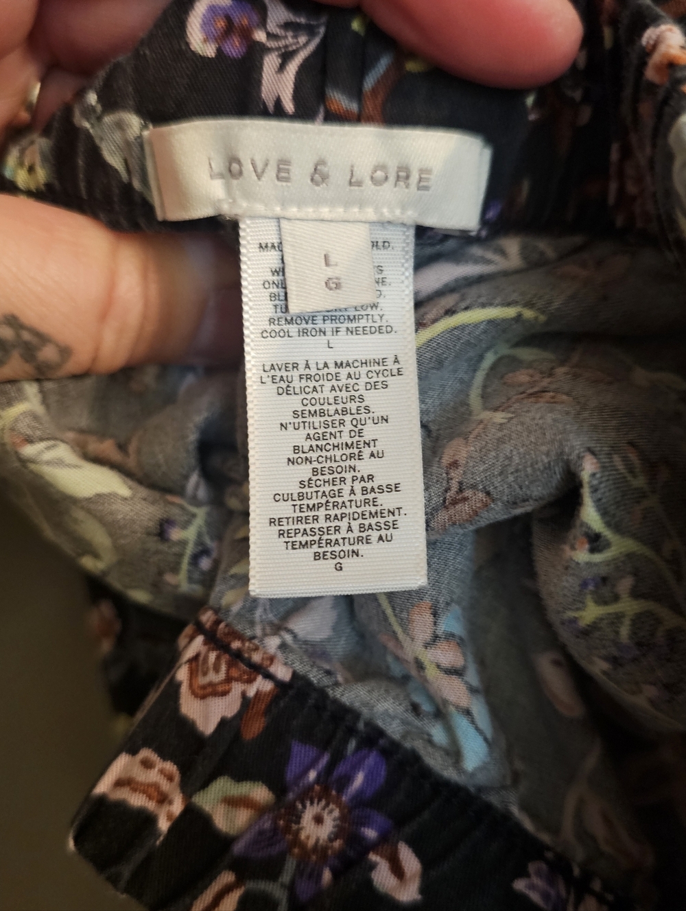 Love & Lore Floral Pajama Set - Picture 8 of 9